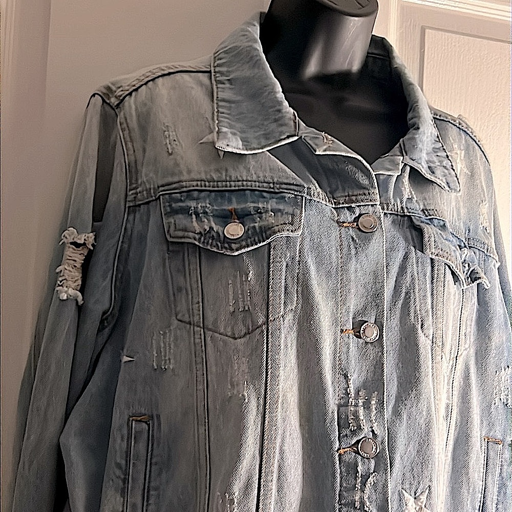 🔴 CLEARANCE🔖 ANGEL KISS EMBROIDERED STARS RIPPED DESTROYED DENIM JEAN JACKET 1X